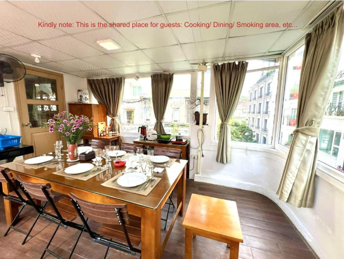 Nice Room Located Right Next To The Old Quarter Can Phong Nhieu Anh Sang Tai Ngay Gan Pho Di Bo Ho Guom Hanoi Exteriör bild